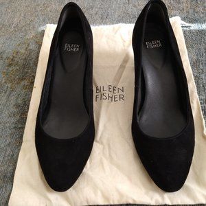 Eileen Fisher Black Suede Pump size 9